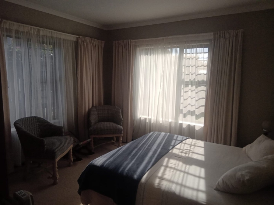 3 Bedroom Property for Sale in Noorsekloof Eastern Cape